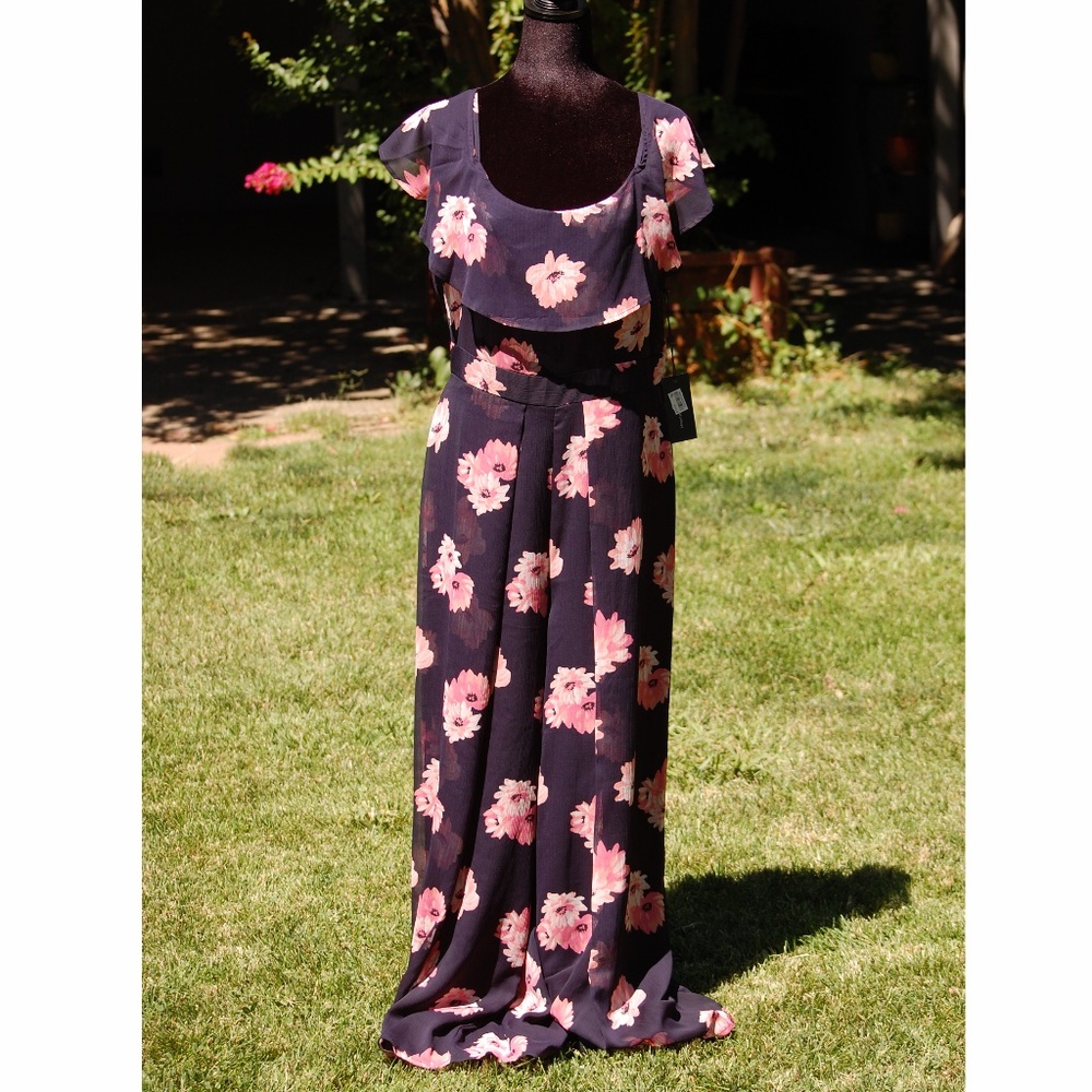 NWT Tommy Hilfiger womens Printed Chiffon Jump Suit